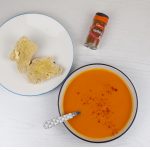 Easy tomato and paprika soup